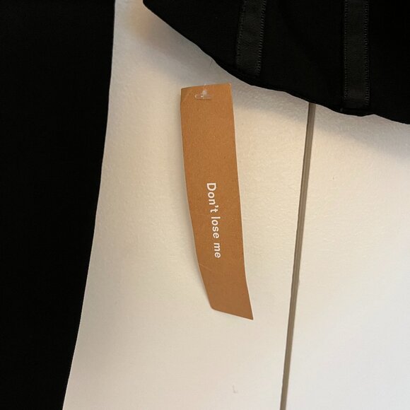 Reformation Amina Top size 4 - Picture 7 of 16